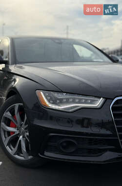 Седан Audi A6 2013 в 