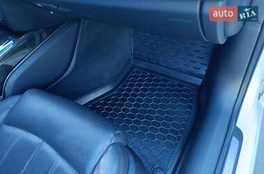 Седан Audi A6 2014 в 