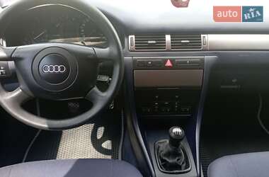 Седан Audi A6 1997 в 