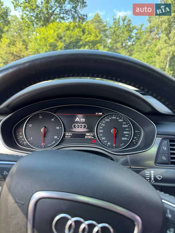 Седан Audi A6 2013 в Шепетовке