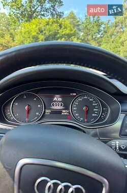 Седан Audi A6 2013 в 