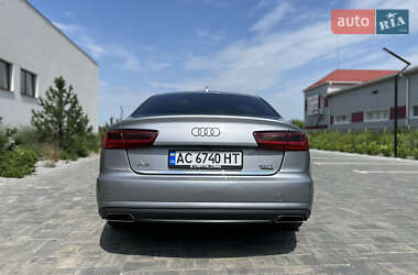 Седан Audi A6 2015 в 
