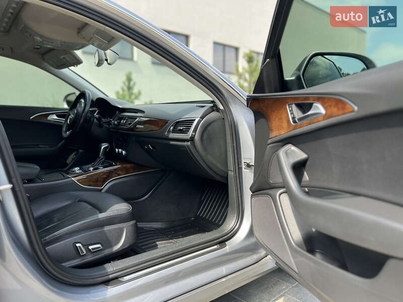 Седан Audi A6 2015 в Луцке