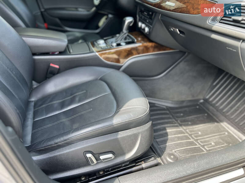 Седан Audi A6 2015 в Луцке