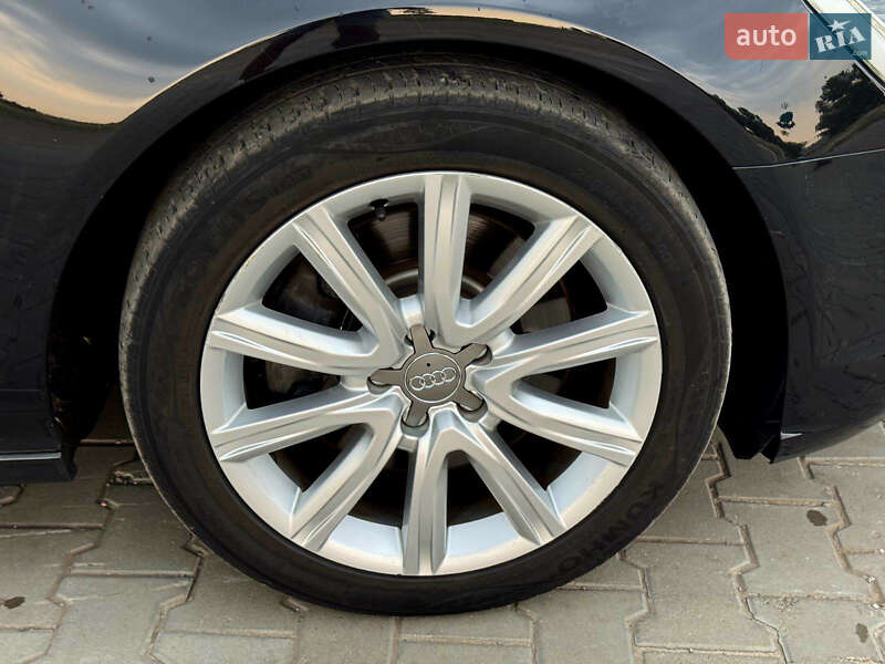 Седан Audi A6 2014 в Киеве
