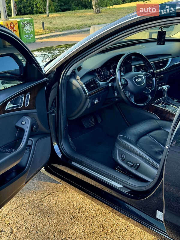 Седан Audi A6 2014 в Киеве