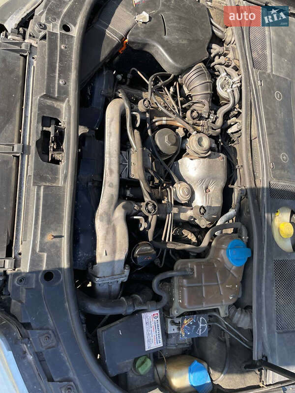 Универсал Audi A6 2002 в Тячеве