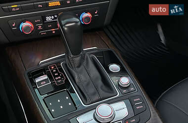 Седан Audi A6 2016 в 