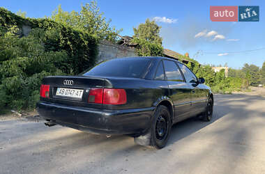Седан Audi A6 1995 в 