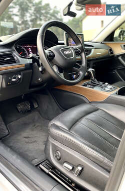 Седан Audi A6 2015 в 