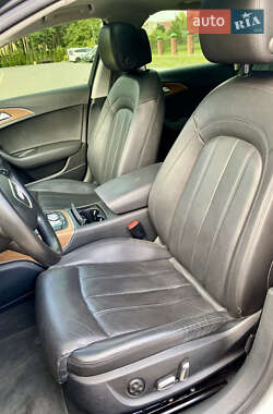 Седан Audi A6 2015 в 
