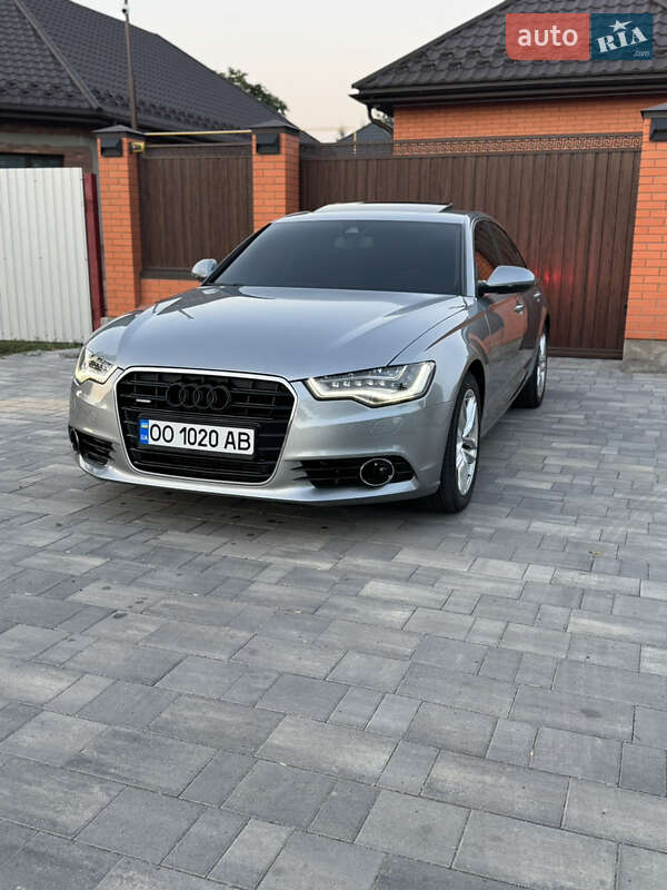 Седан Audi A6 2014 в Измаиле