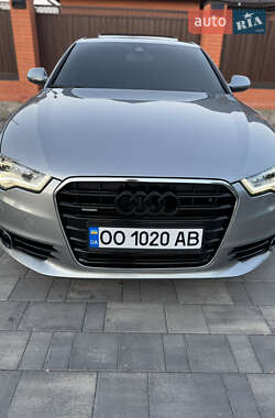 Седан Audi A6 2014 в 