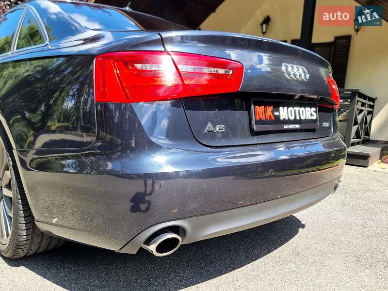 Седан Audi A6 2012 в Киеве