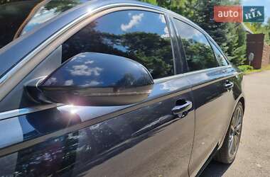 Седан Audi A6 2012 в 