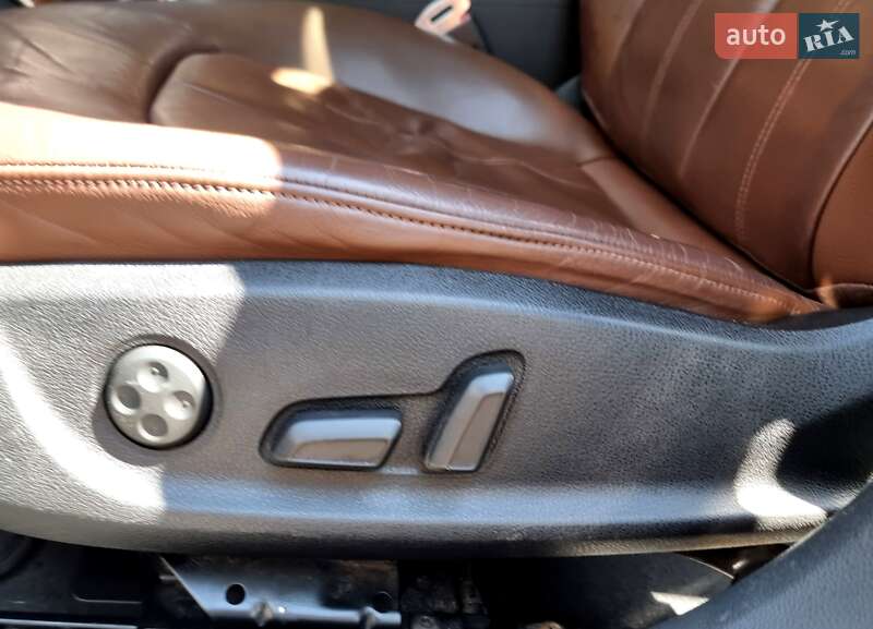 Седан Audi A6 2012 в Киеве