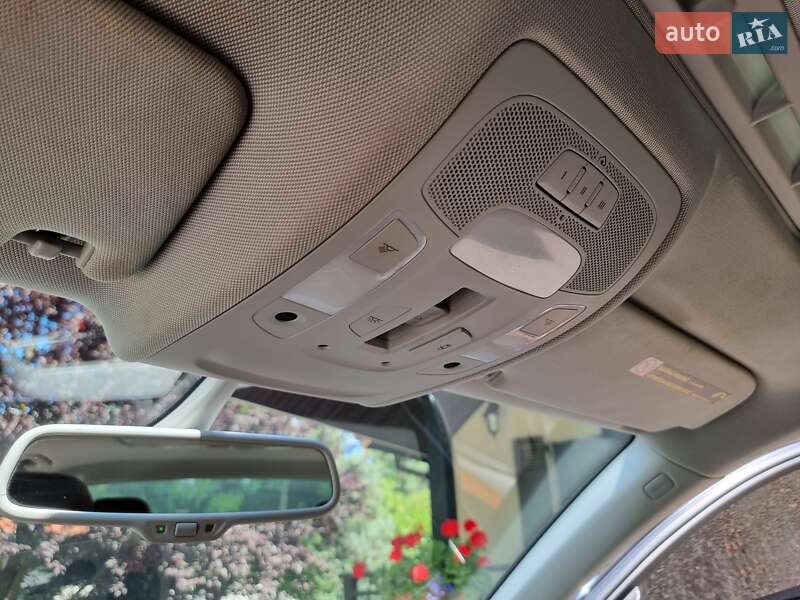 Седан Audi A6 2012 в Киеве