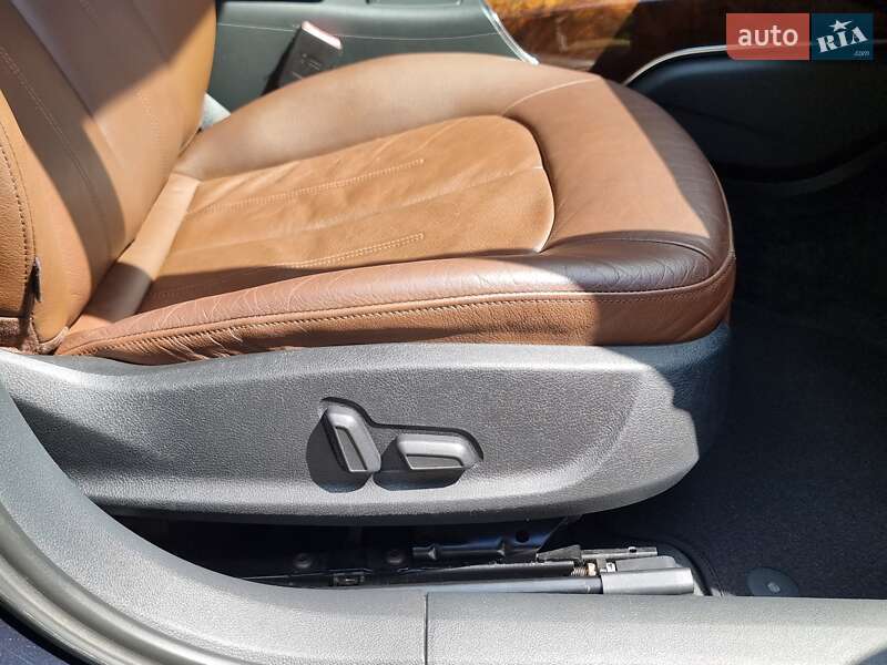 Седан Audi A6 2012 в Киеве