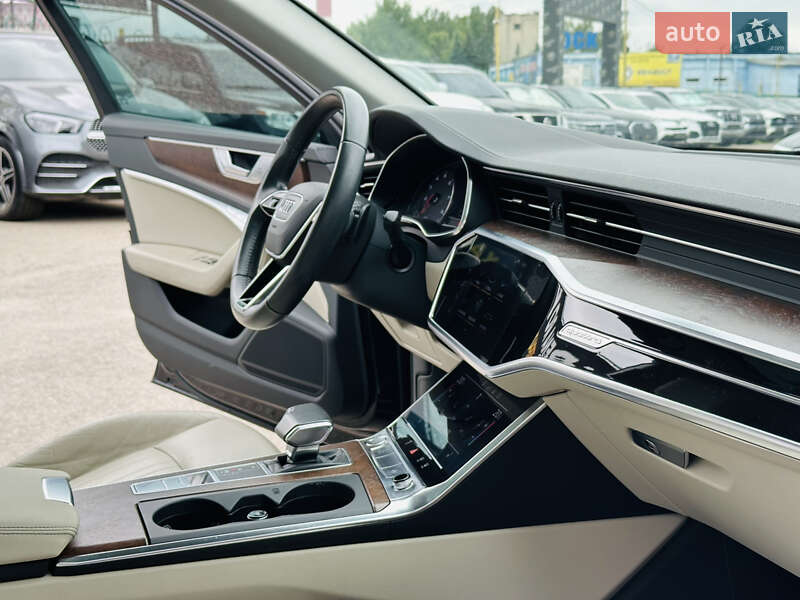 Седан Audi A6 2019 в Харькове