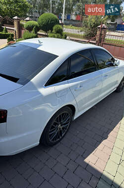 Седан Audi A6 2015 в 
