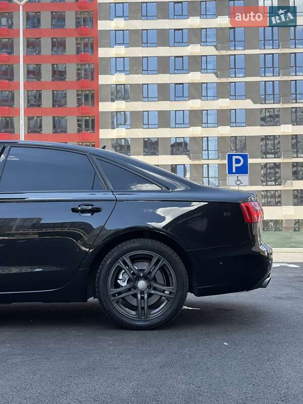 Седан Audi A6 2011 в Киеве