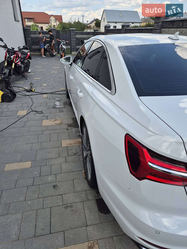 Седан Audi A6 2018 в Львове
