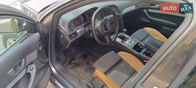 Седан Audi A6 2004 в Софиевской Борщаговке