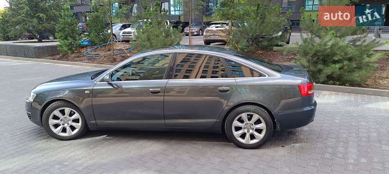 Седан Audi A6 2004 в Софиевской Борщаговке