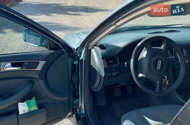 Универсал Audi A6 1998 в 