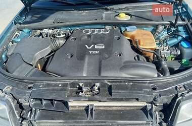 Универсал Audi A6 1998 в 