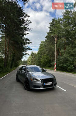 Седан Audi A6 2013 в 