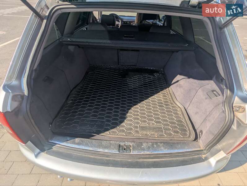 Универсал Audi A6 2001 в Киеве