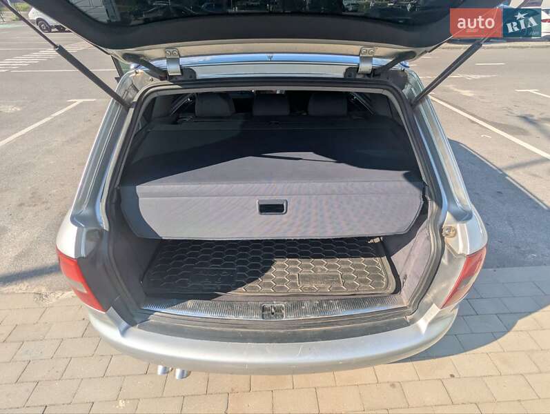 Универсал Audi A6 2001 в Киеве