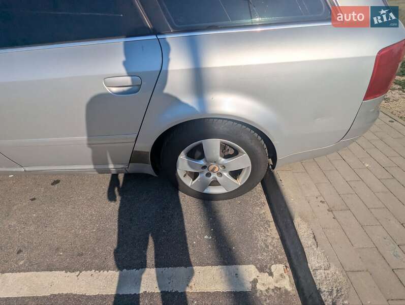 Универсал Audi A6 2001 в Киеве