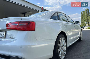 Седан Audi A6 2014 в 