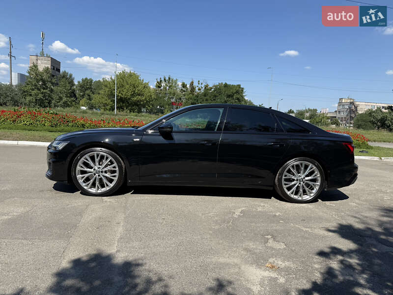 Седан Audi A6 2018 в Киеве