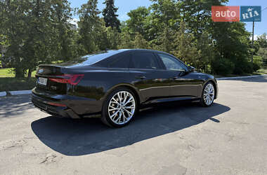 Седан Audi A6 2018 в 