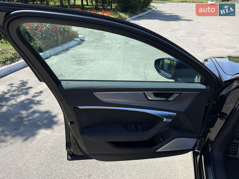 Седан Audi A6 2018 в Киеве