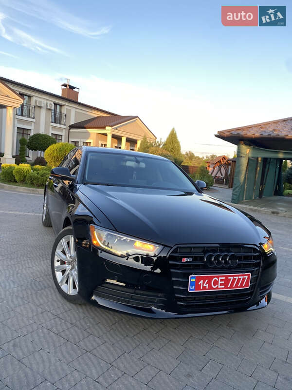 Седан Audi A6 2014 в Стрые