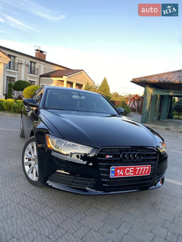 Седан Audi A6 2014 в Стрые