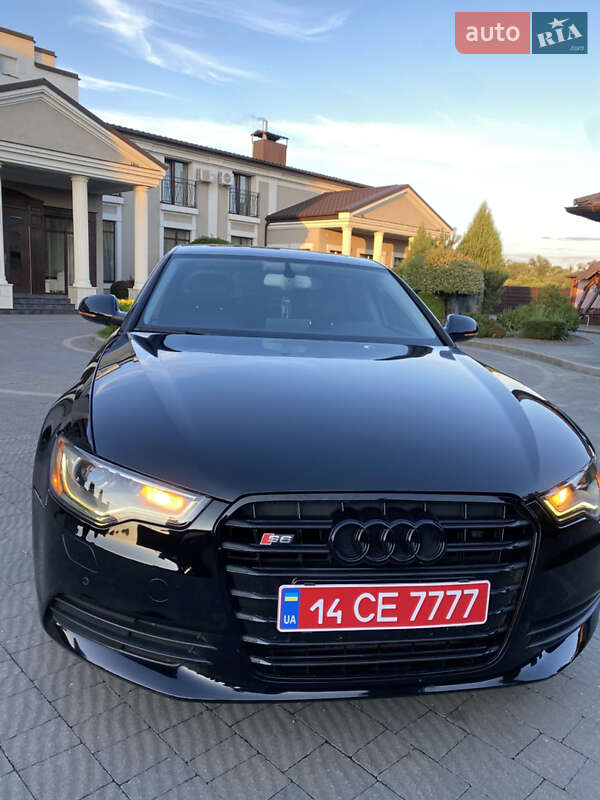Седан Audi A6 2014 в Стрые