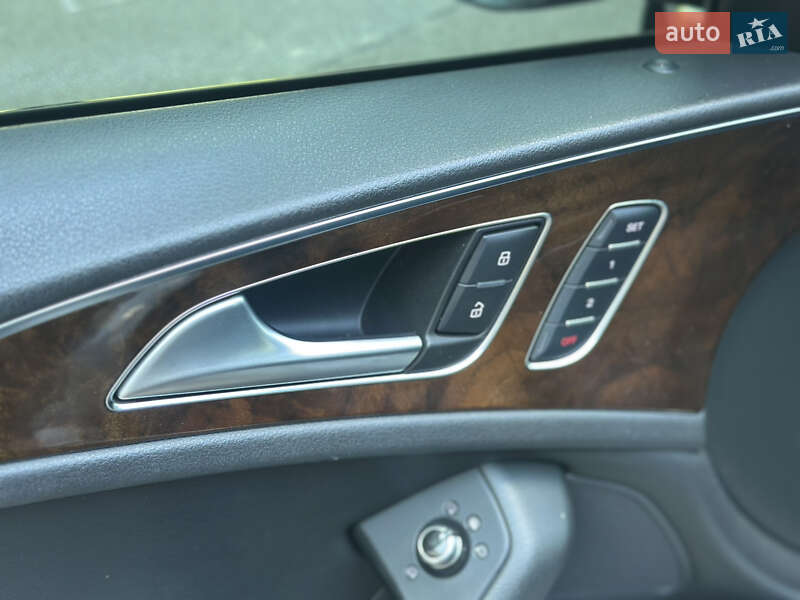 Седан Audi A6 2015 в Киеве