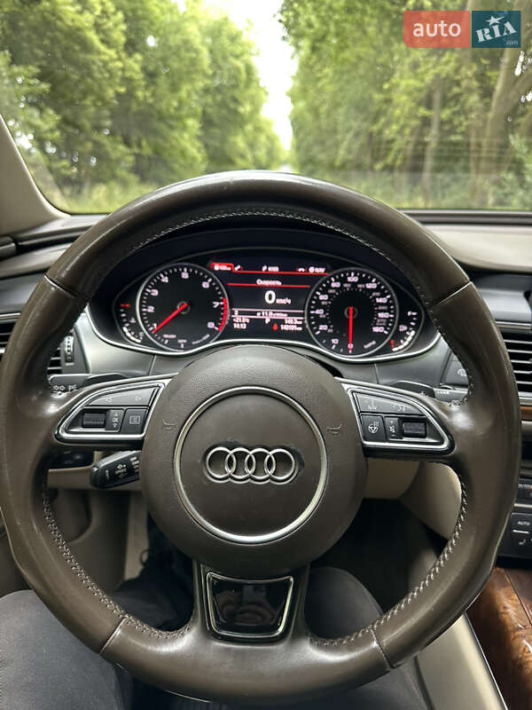 Седан Audi A6 2015 в Львове