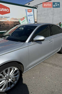 Седан Audi A6 2014 в 