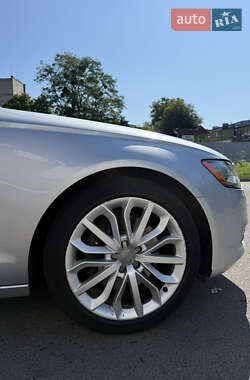 Седан Audi A6 2014 в 