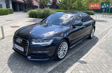 Седан Audi A6 2018 в 