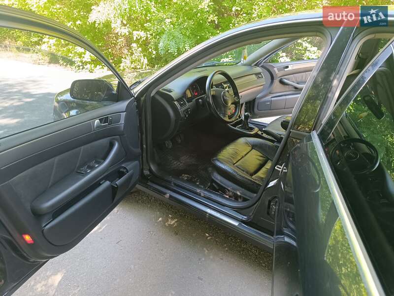 Седан Audi A6 2002 в Немирове