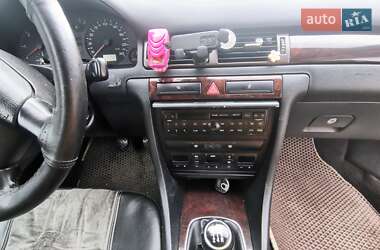Седан Audi A6 1997 в 