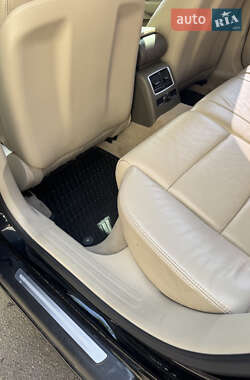 Седан Audi A6 2010 в 