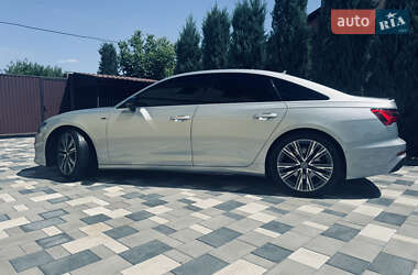Седан Audi A6 2019 в 